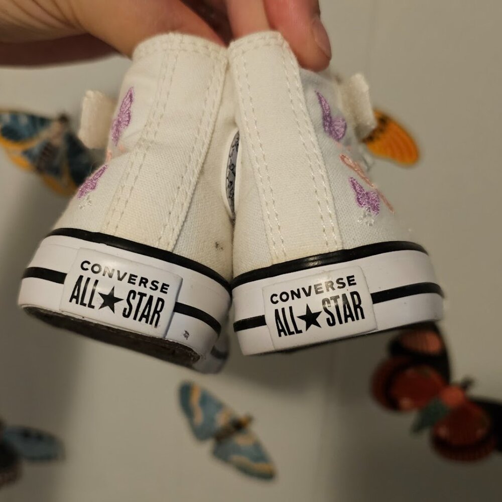 Butterfly Embroidered Converse High-tops- Toddler size 4t - Picture 5 of 5